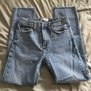 Zara straight leg jean size 2